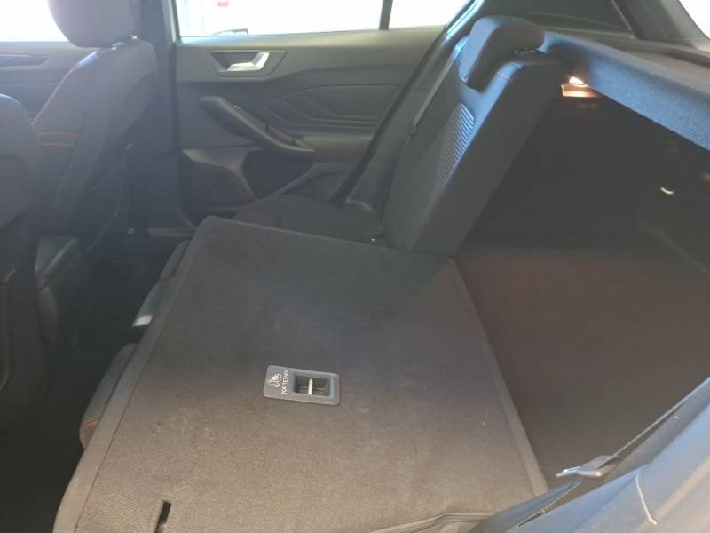Ford Focus - Photo 38