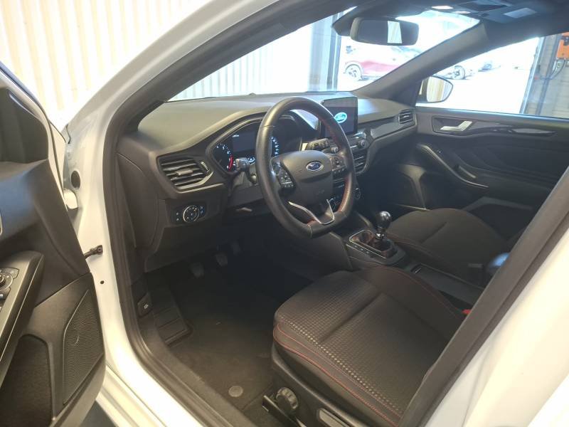 Ford Focus - Photo 7