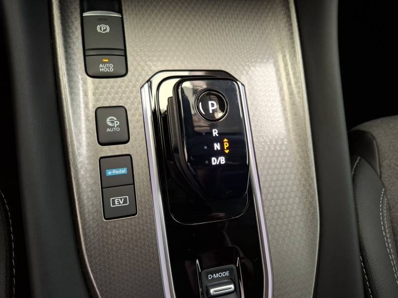 Nissan Qashqai - Photo 12