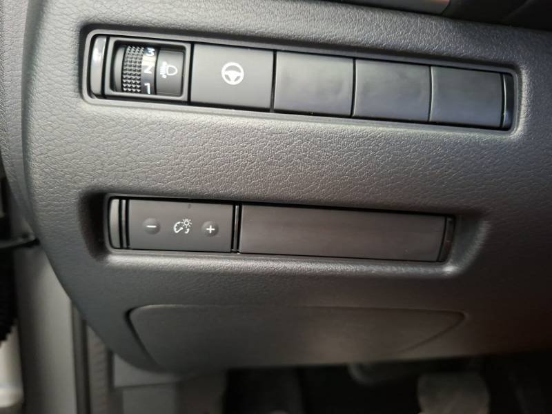Nissan Qashqai - Photo 31