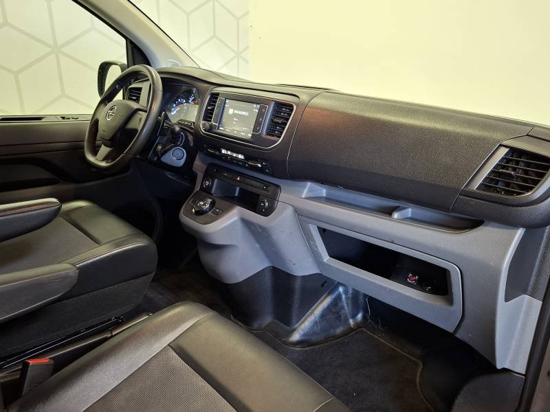 Opel Vivaro - Photo 27