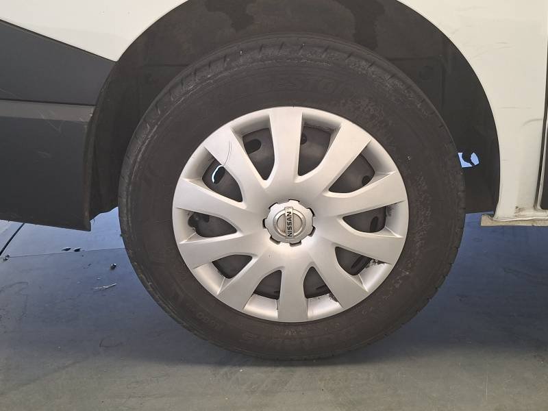 Nissan NV300 - Photo 45