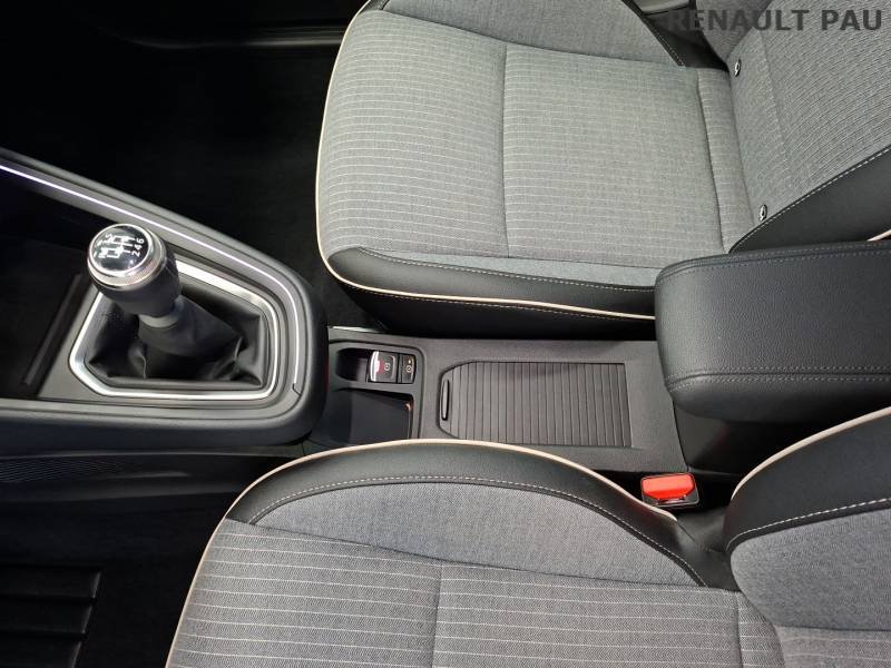 Renault Clio - Photo 22