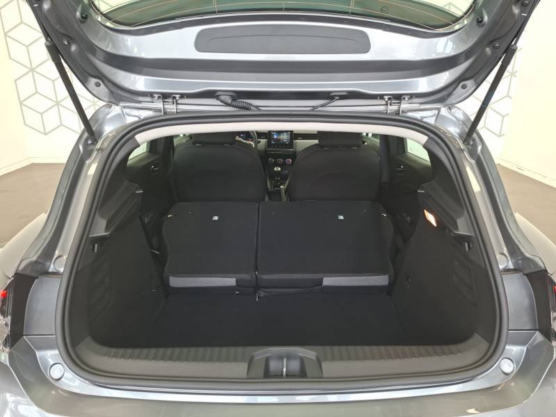 Renault Clio - Photo 17
