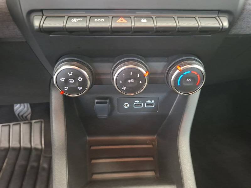 Renault Clio - Photo 25