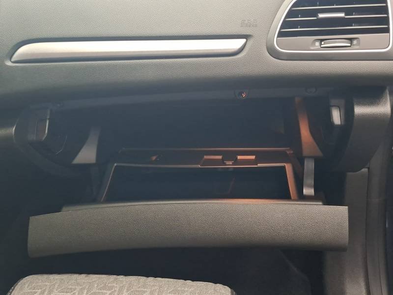 Renault Mégane - Photo 13