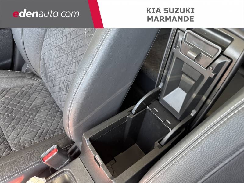 Suzuki Vitara - Photo 32