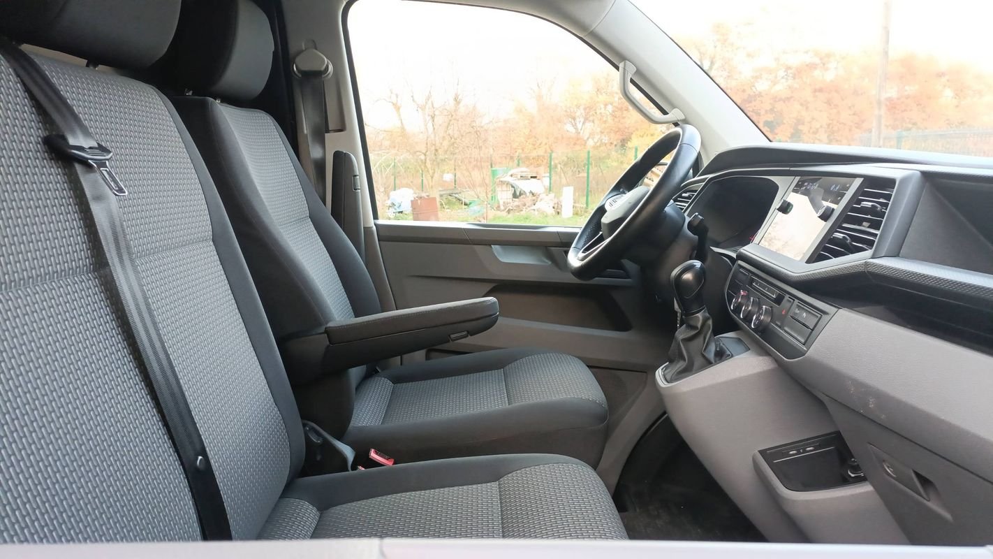 Volkswagen Transporter - Photo 29
