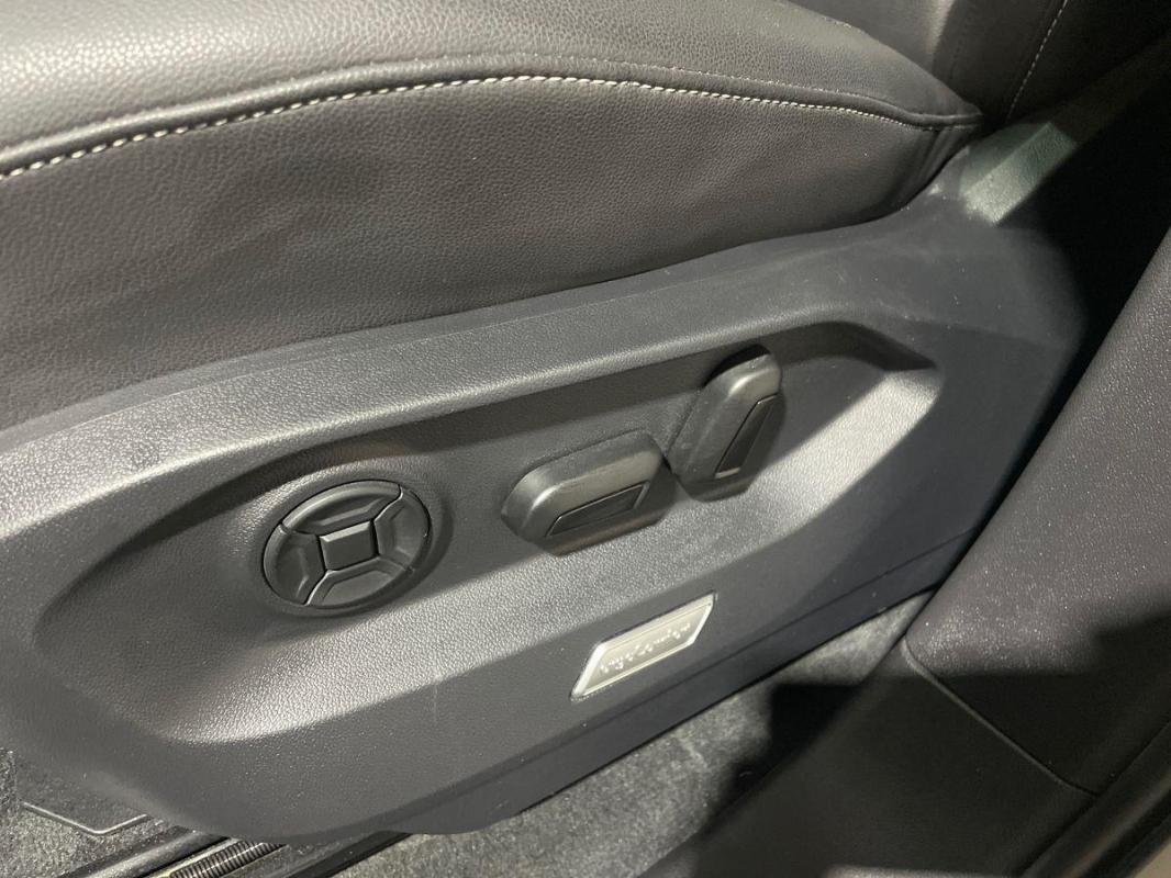 Volkswagen Touareg - Photo 14