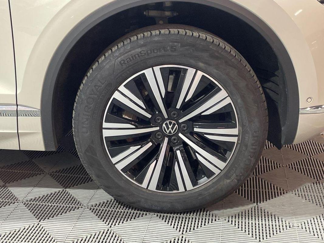 Volkswagen Touareg - Photo 29