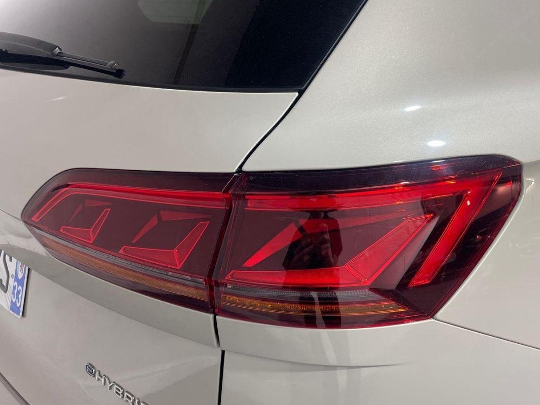 Volkswagen Touareg - Photo 30
