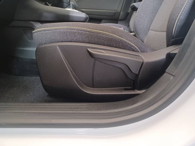 Renault Captur - Photo 37