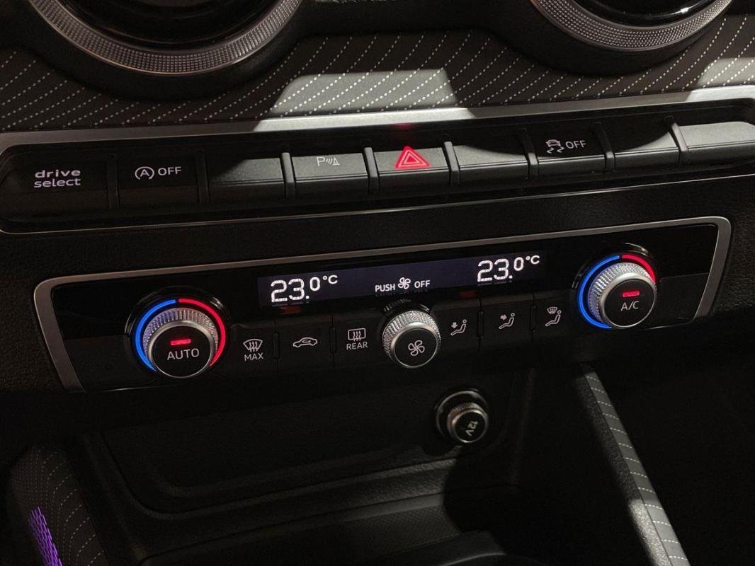 Audi Q2 - Photo 19
