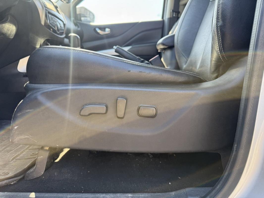 Nissan Navara - Photo 15