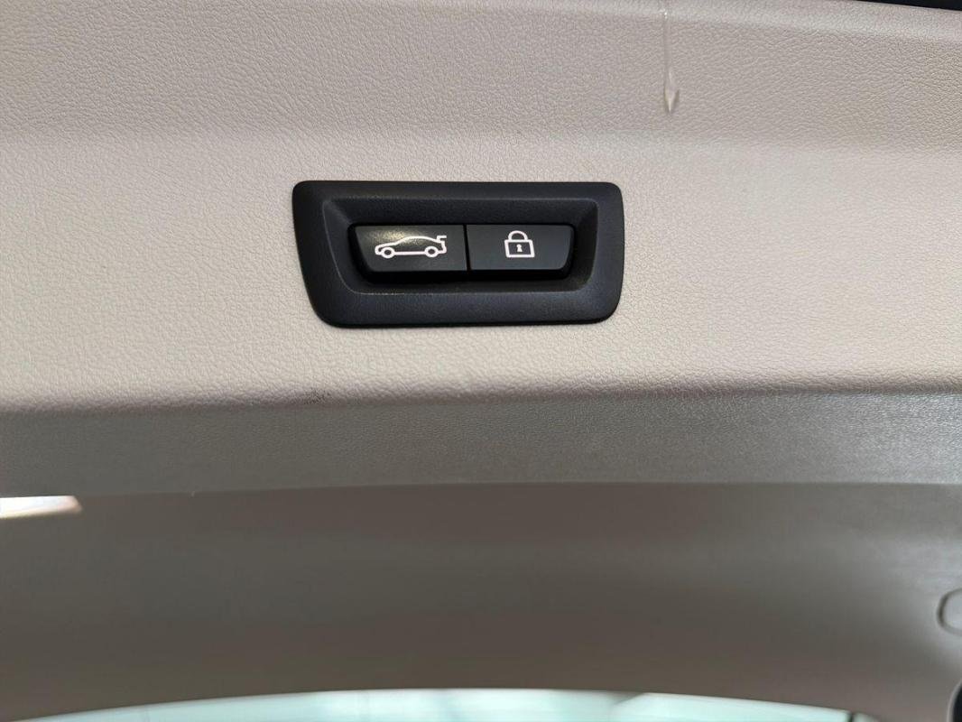 BMW X3 - Photo 34