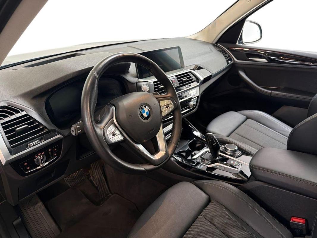 BMW X3 - Photo 9
