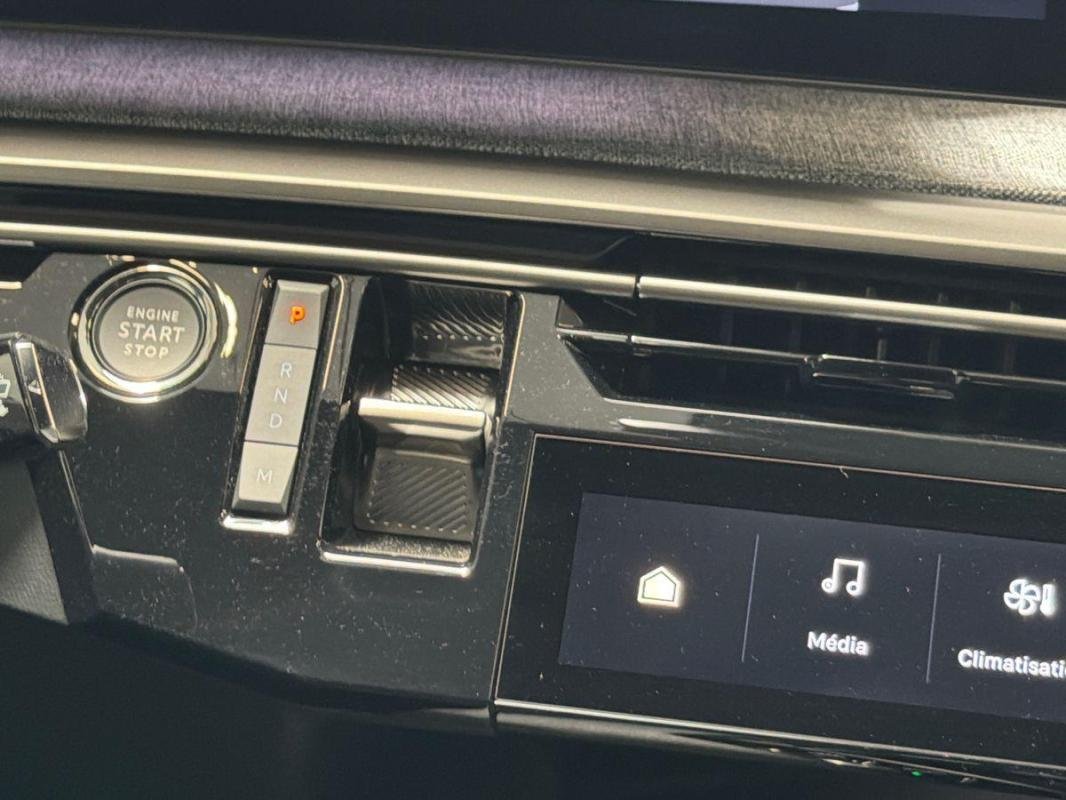 Peugeot 3008 - Photo 11