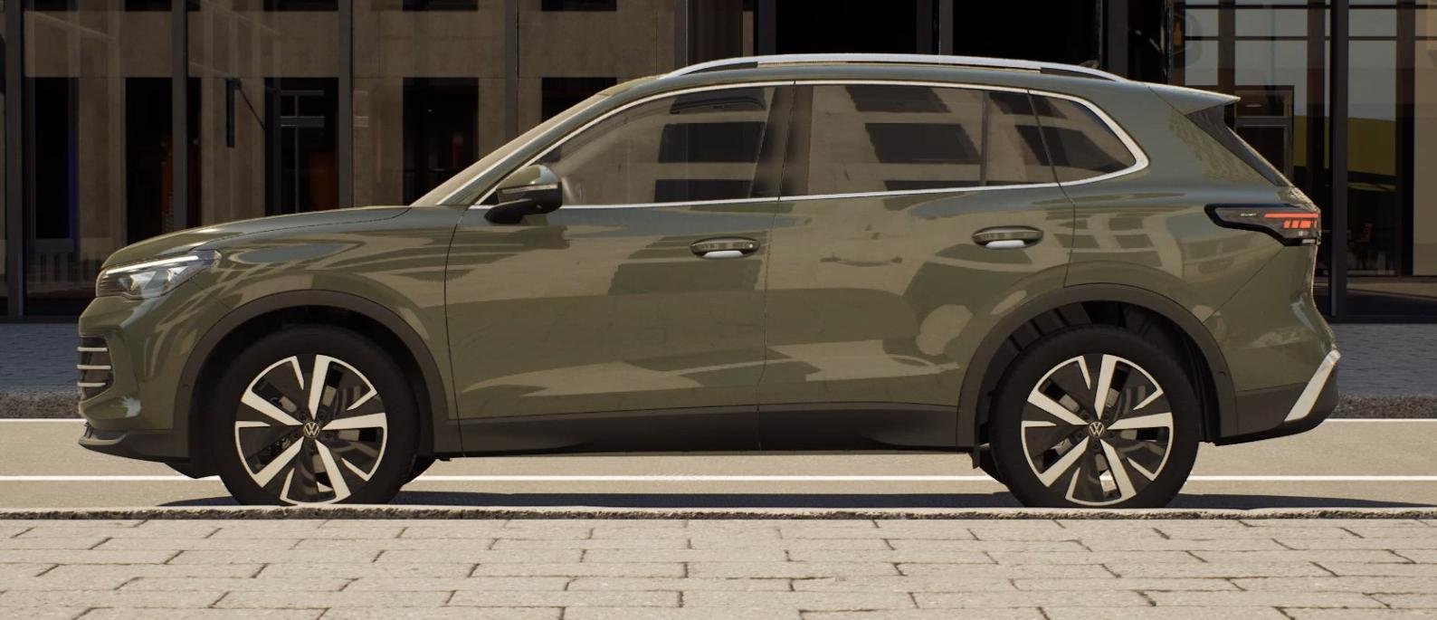 Volkswagen Tiguan - Photo 2