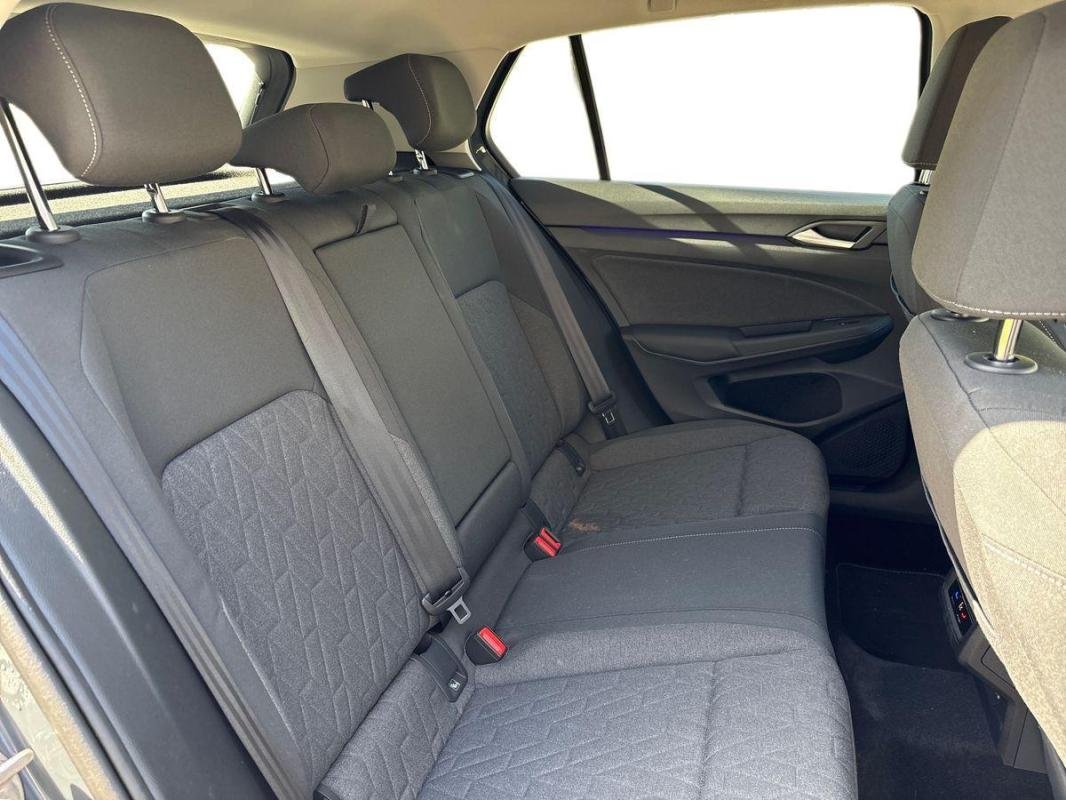 Volkswagen Golf - Photo 19