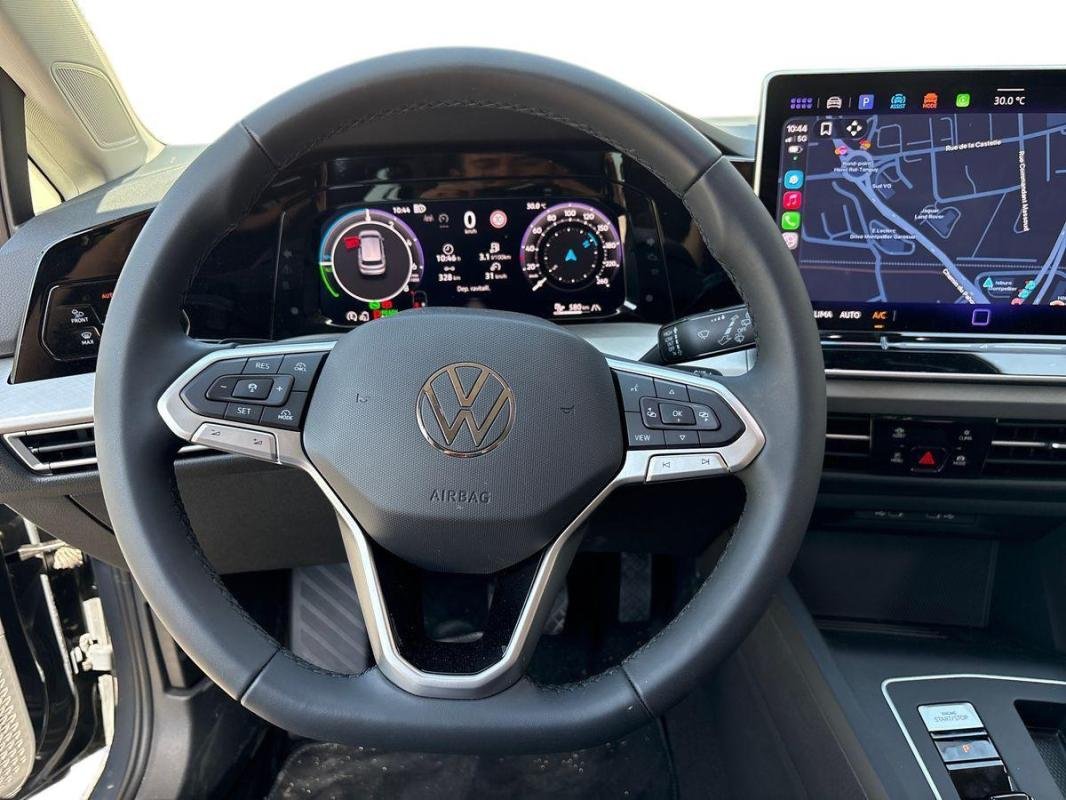 Volkswagen Golf - Photo 20