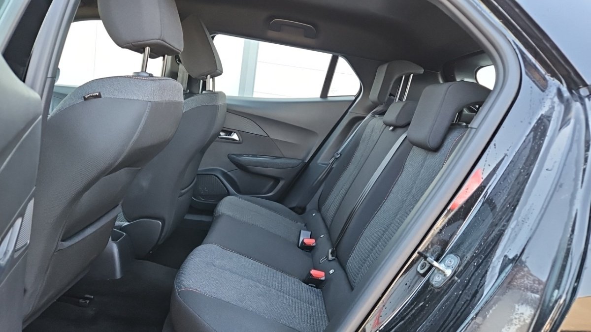 Peugeot 2008 - Photo 11