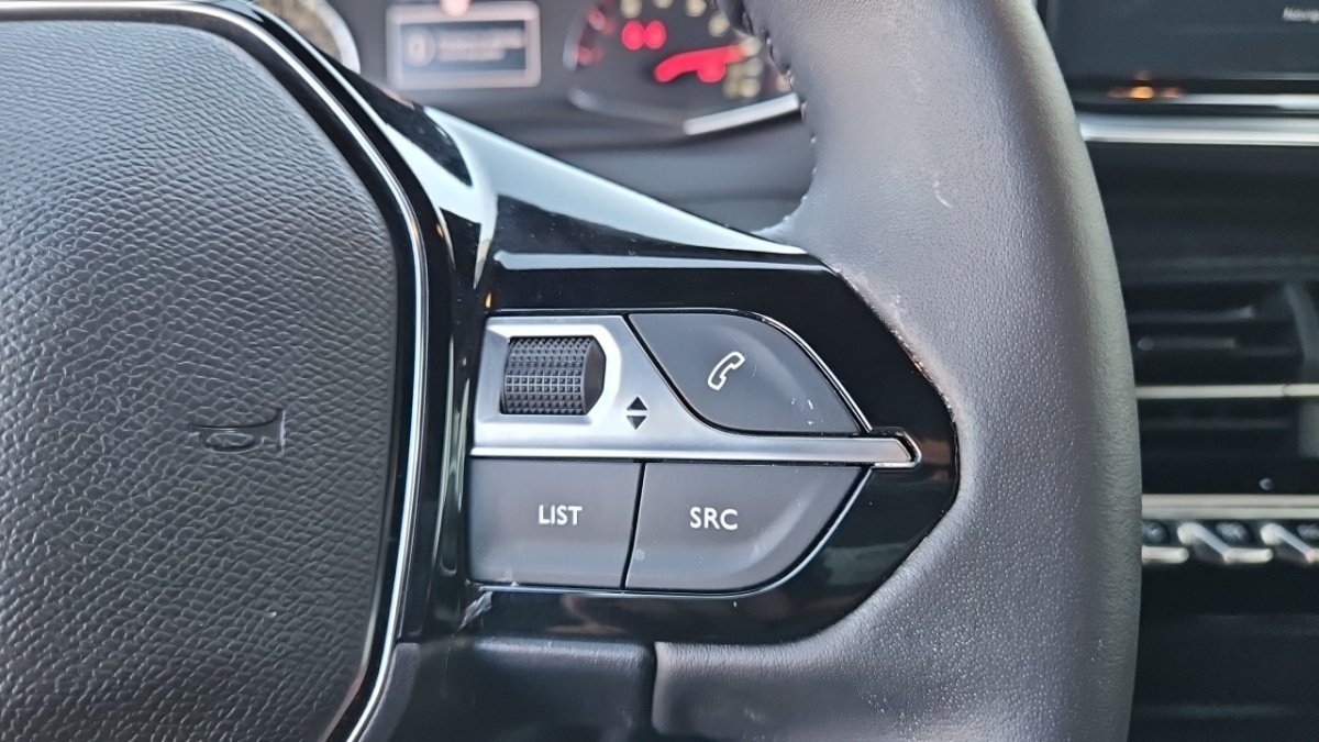 Peugeot 2008 - Photo 18