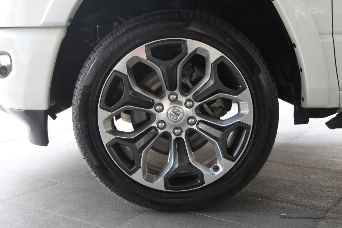 Dodge Ram - Photo 4