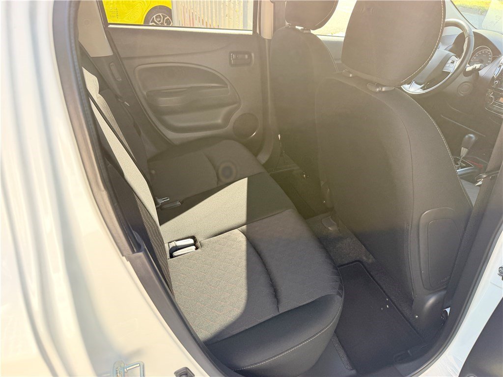 Mitsubishi Space Star - Photo 13