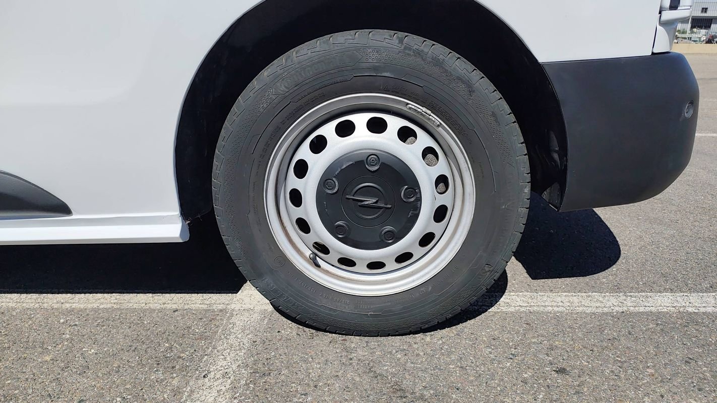 Opel Vivaro - Photo 19