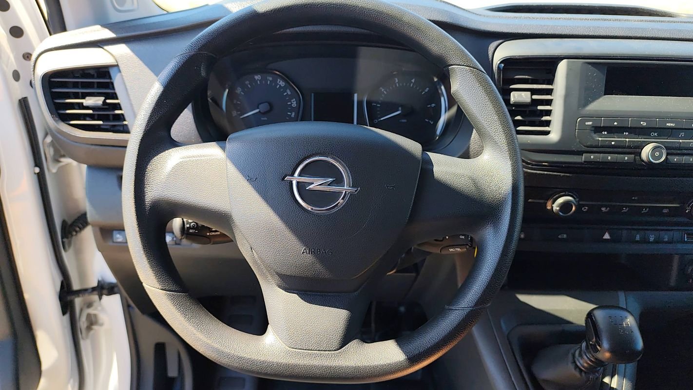 Opel Vivaro - Photo 24