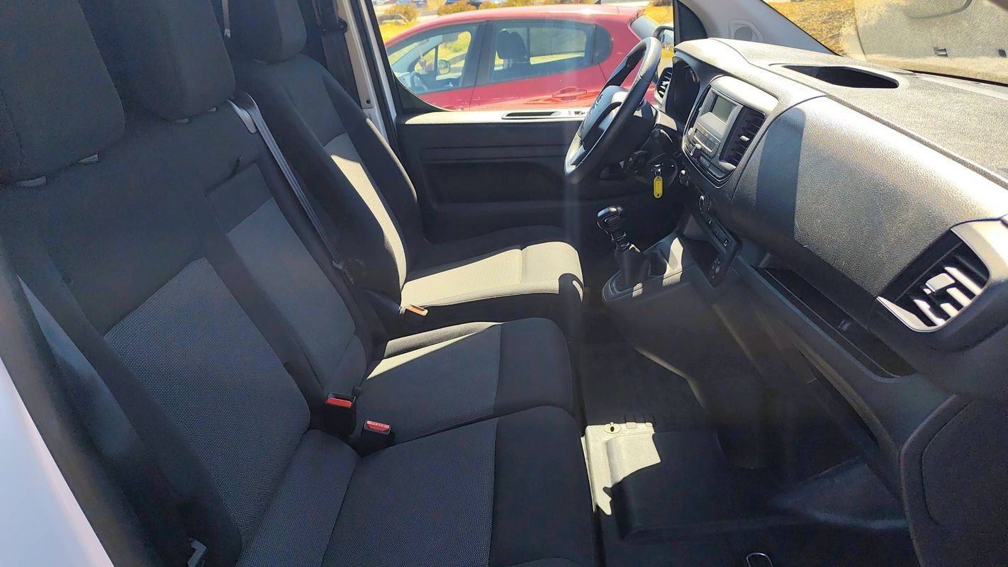 Opel Vivaro - Photo 27