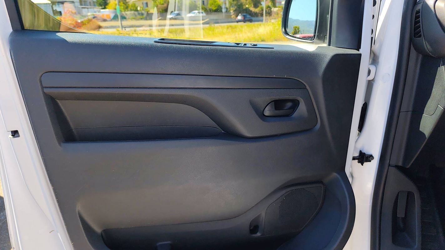 Opel Vivaro - Photo 7