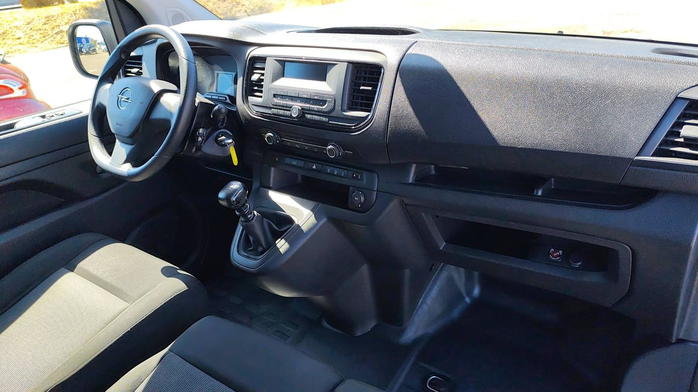 Opel Vivaro - Photo 10