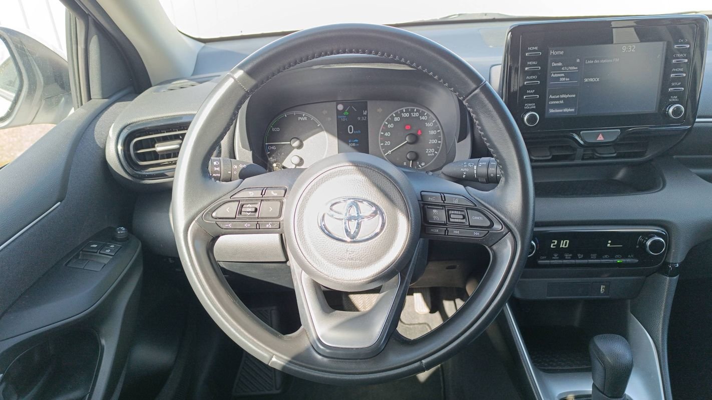 Toyota Yaris - Photo 24