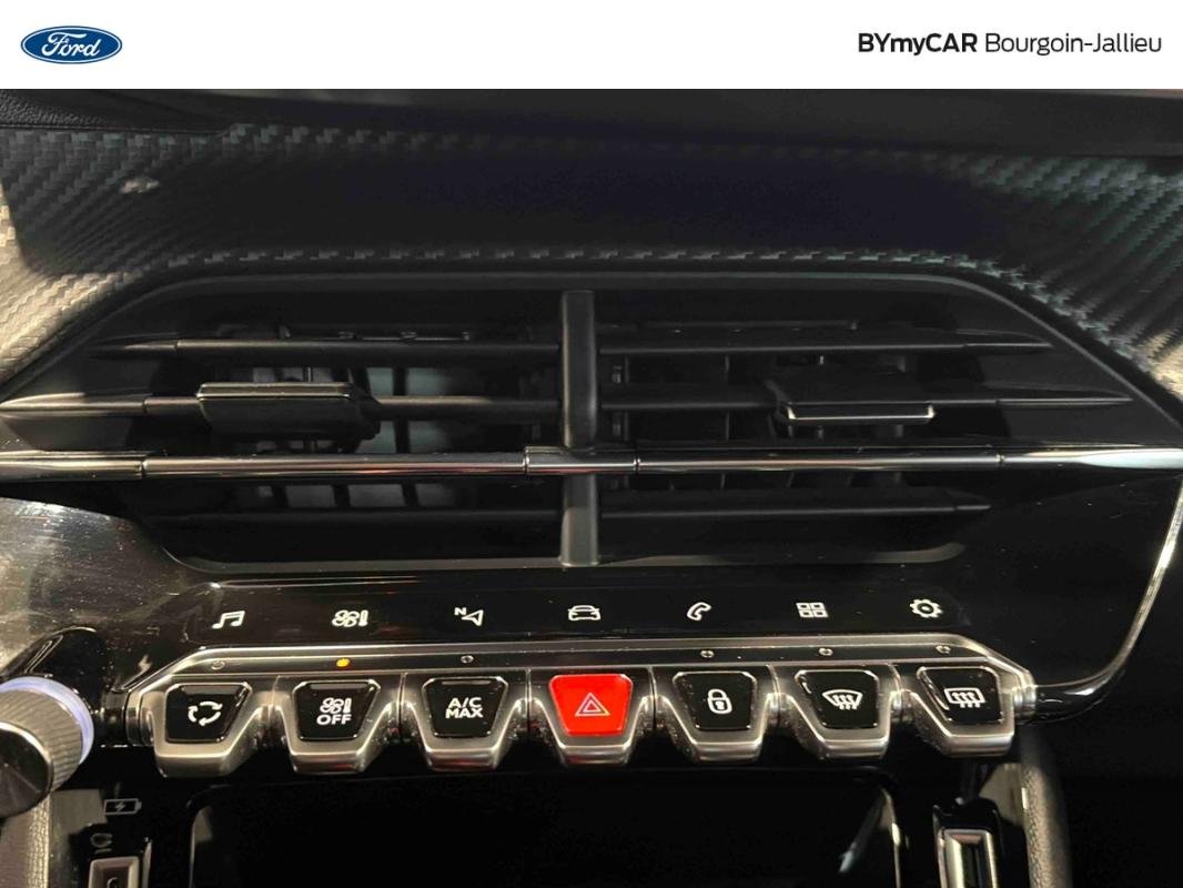 Peugeot 208 - Photo 16