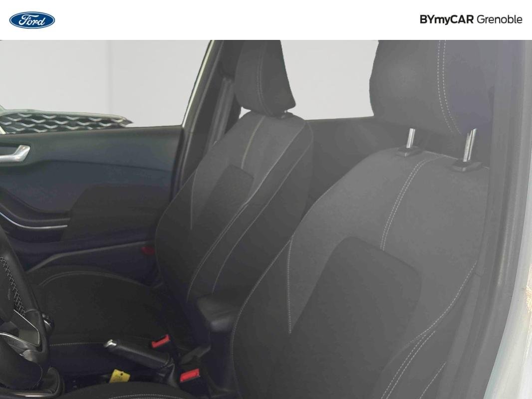 Ford Fiesta - Photo 11