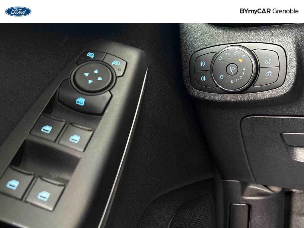 Ford Fiesta - Photo 17