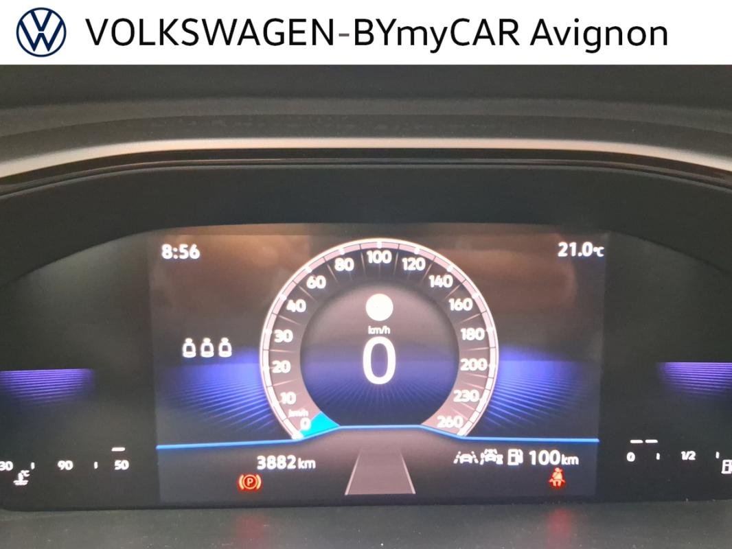 Volkswagen T-Roc - Photo 12