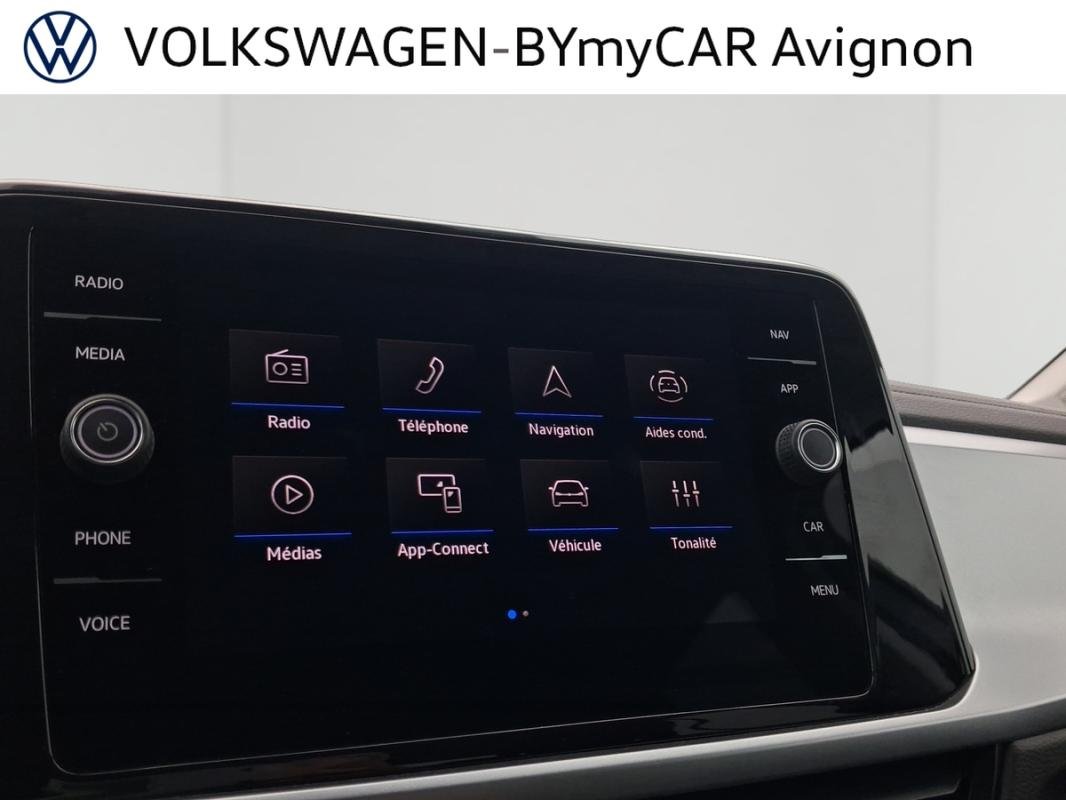 Volkswagen T-Roc - Photo 13