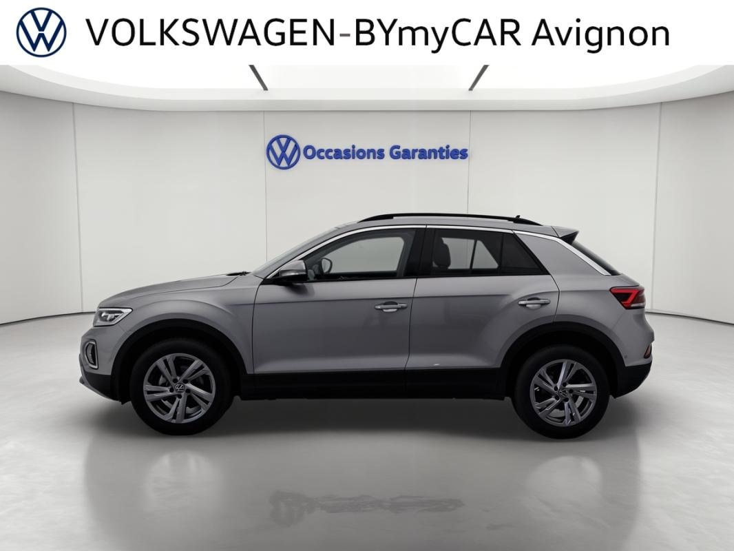 Volkswagen T-Roc - Photo 2