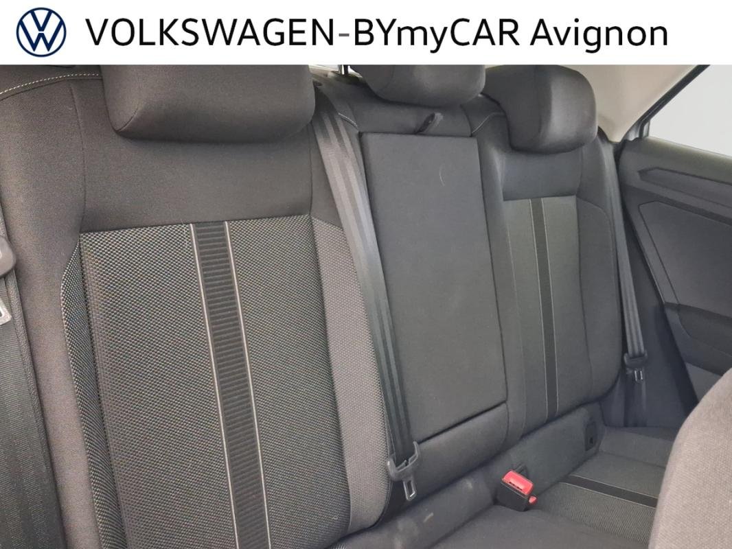 Volkswagen T-Roc - Photo 26