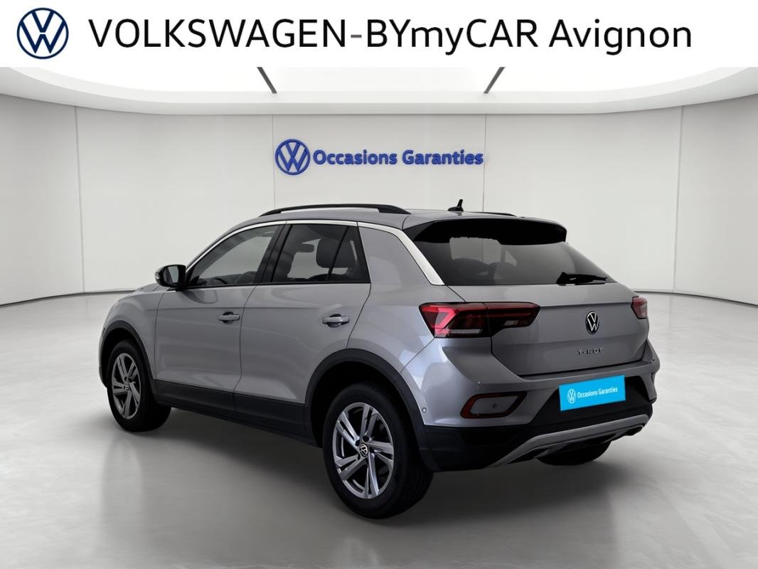 Volkswagen T-Roc - Photo 3