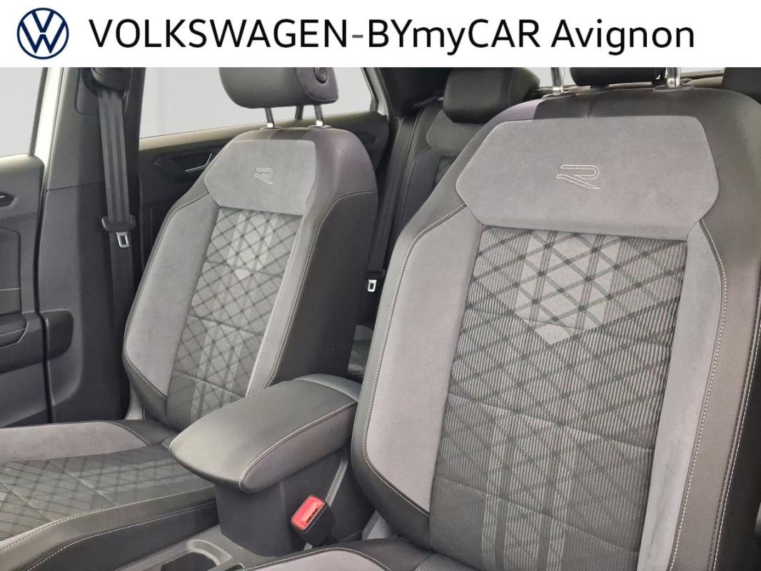 Volkswagen T-Roc - Photo 23