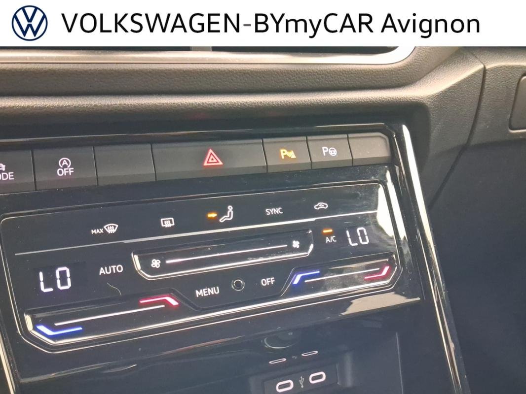 Volkswagen T-Roc - Photo 29
