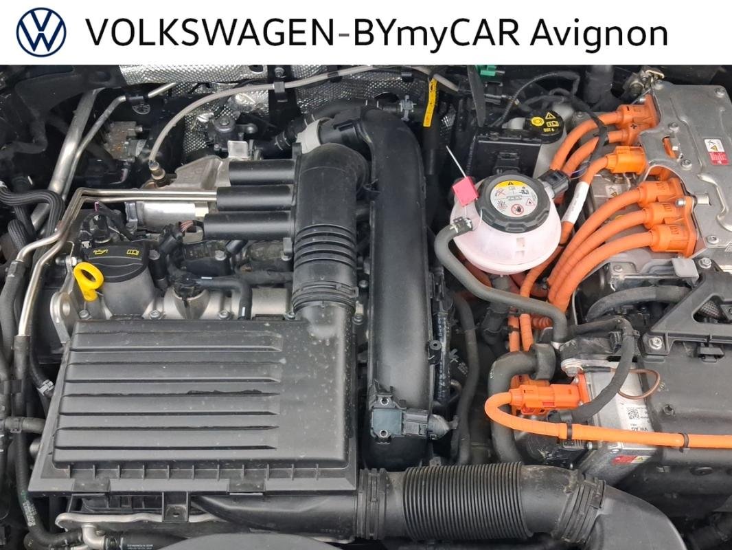 Volkswagen Tiguan - Photo 16