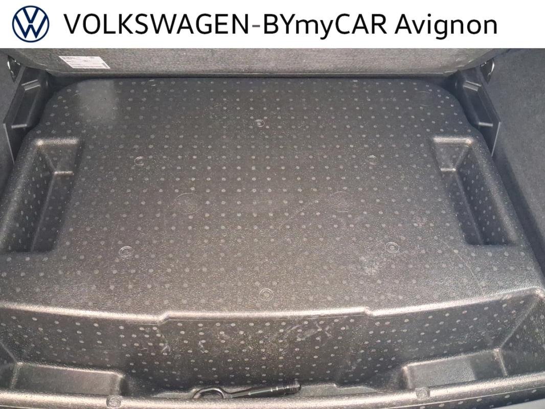 Volkswagen Tiguan - Photo 21