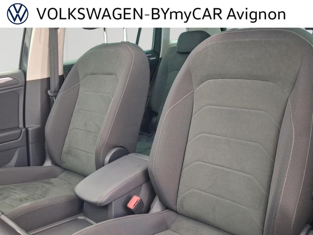 Volkswagen Tiguan - Photo 24