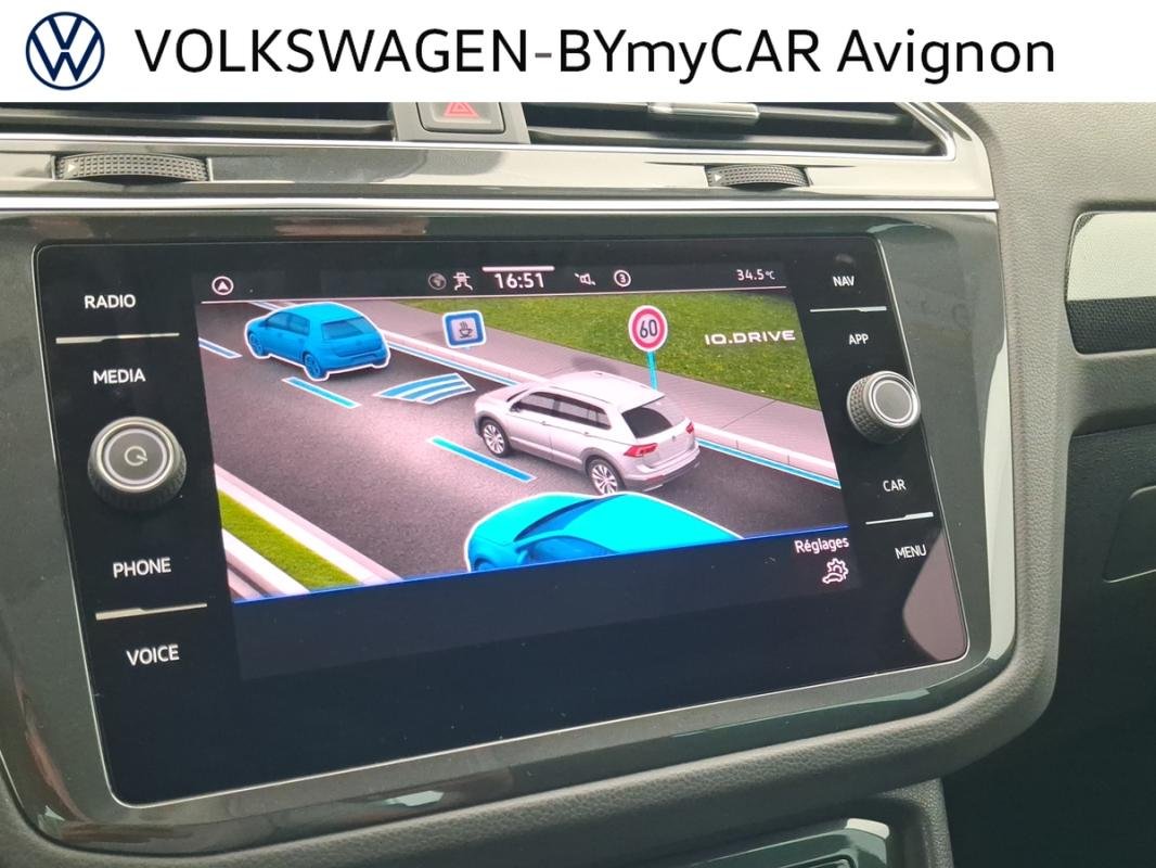 Volkswagen Tiguan - Photo 31