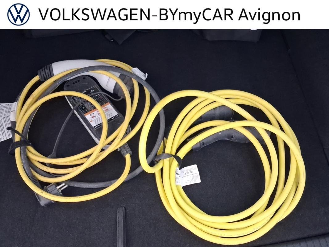 Volkswagen Tiguan - Photo 36