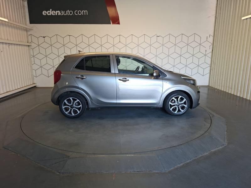 Kia Picanto - Photo 11
